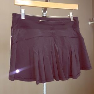 Lululemon run pace setter skirt